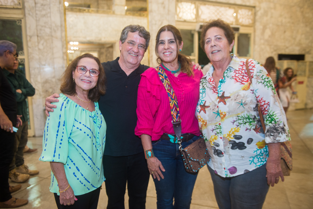 Fernanda Rossi Mota, José Joaquim Almeida, Marcia Almeida E Edite Almeida (3)