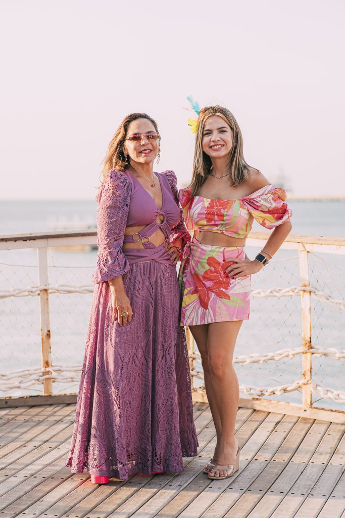 Imaculada Gordiano E Camila Goes