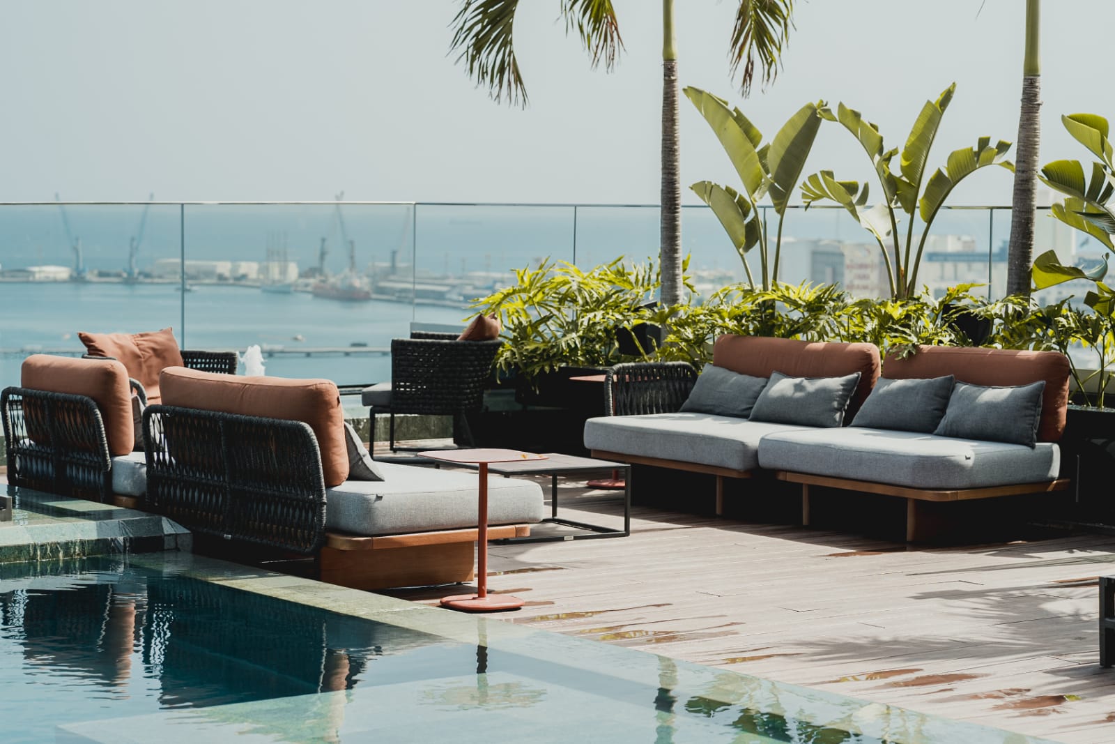Hotel Gran Marquise lança rooftop com vista para a Beira-Mar de Fortaleza