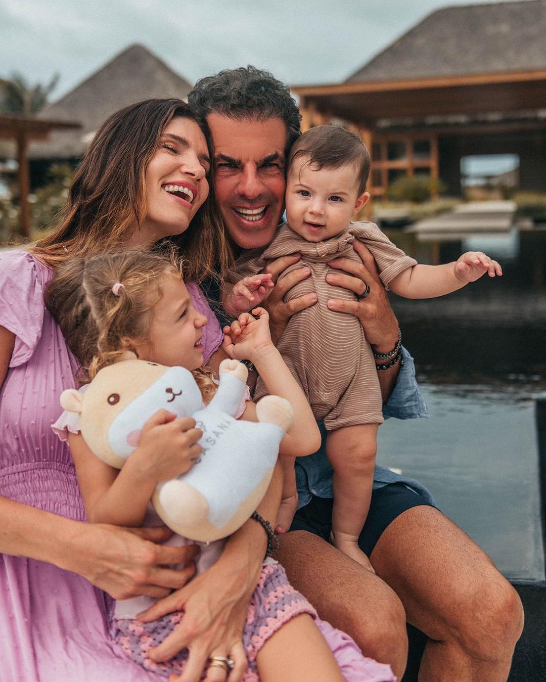 Lou Montenegro troca de idade e ganha singela homenagem de Álvaro Garnero