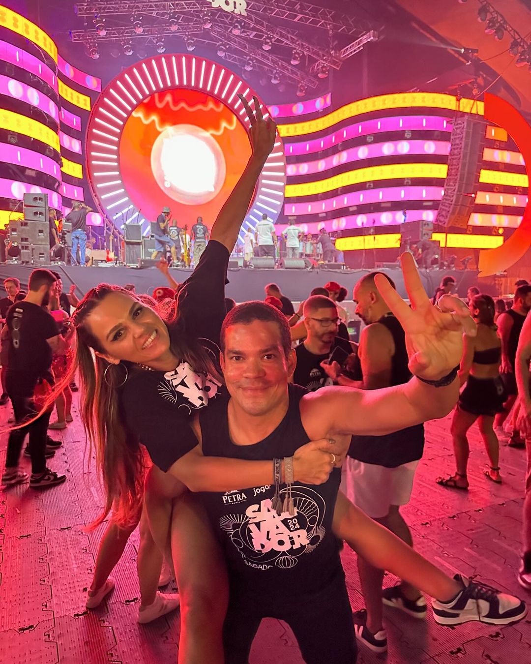 Katarine e Kaká Queirós curtem o Carnaval de 2024 no Camarote Salvador