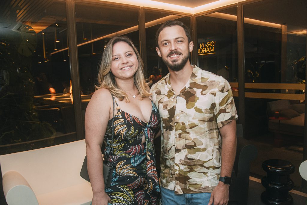 Juliana Brito E Renan Queiroz
