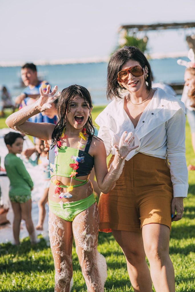 Lara E Thais Morenno