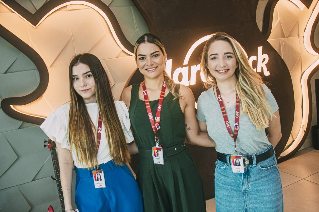 Lara Matos, Liesia Silveira E Ana Beatriz Santos