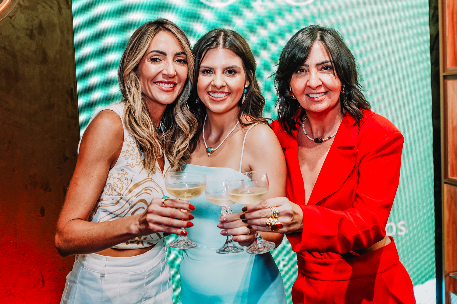 Gió Design celebra 3 anos de parceria com a designer de joias Maria Dolores em evento exclusivo