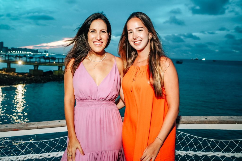 Mariana Matos E Manuela Fontenele