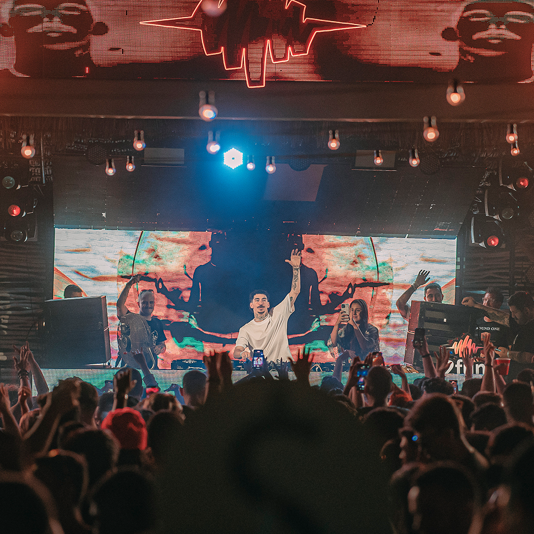 DJ Mochakk retorna a Fortaleza, no sábado (24), com apresentação no Praiow