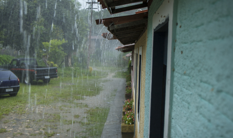 Chove em todas as regiões do Ceará; tendência é de mais registros neste fim de semana de Carnaval