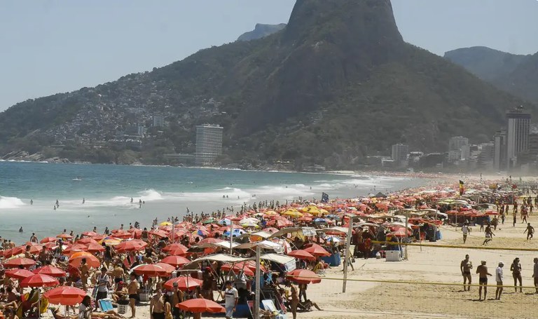 Brasil já recebeu 2,9 milhões de turistas internacionais em 2024; alta de 7,4% Brasil já recebeu 2,9 milhões de turistas internacionais em 2024; alta de 7,4%