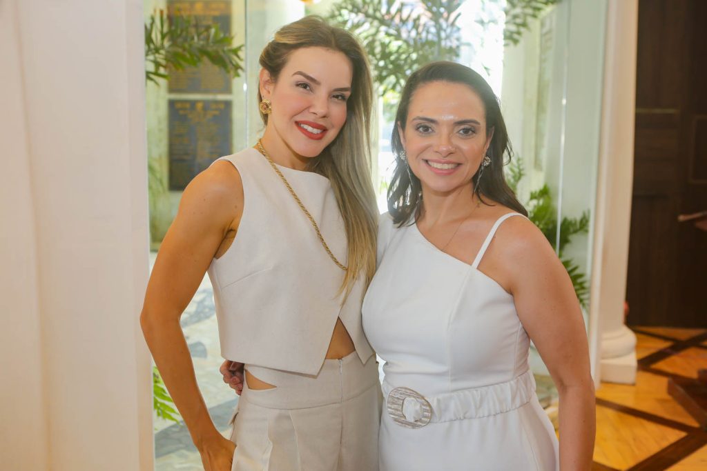 Renata Pinheiro E Claudia Pinheiro