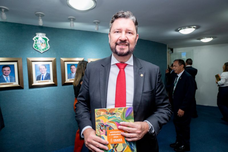 Solenidade - Evandro Leitão renova compromisso dos parlamentares na volta dos trabalhos da Alece