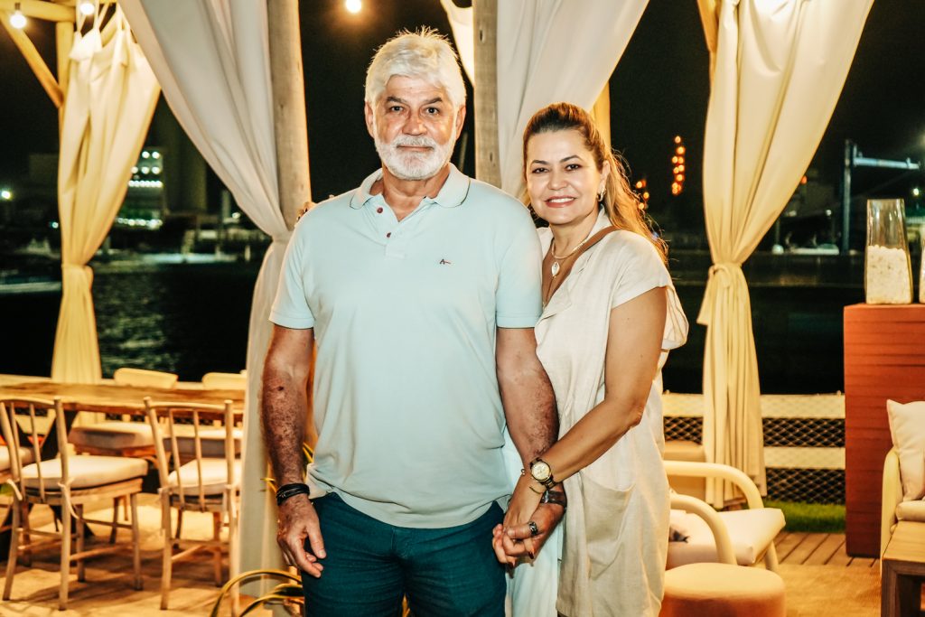 Tenison E Maria Silva