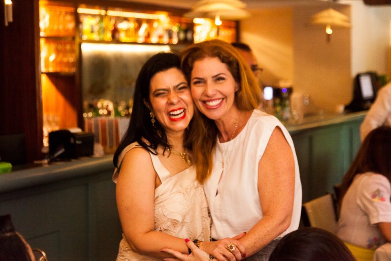 Happy Birthday - Ticiana Timbó Queiroz ganha carinhosa festa surpresa no Matisse Cuisine et Art