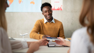 Turismo, Agência De Viagens, Cadastur Foto Freepik