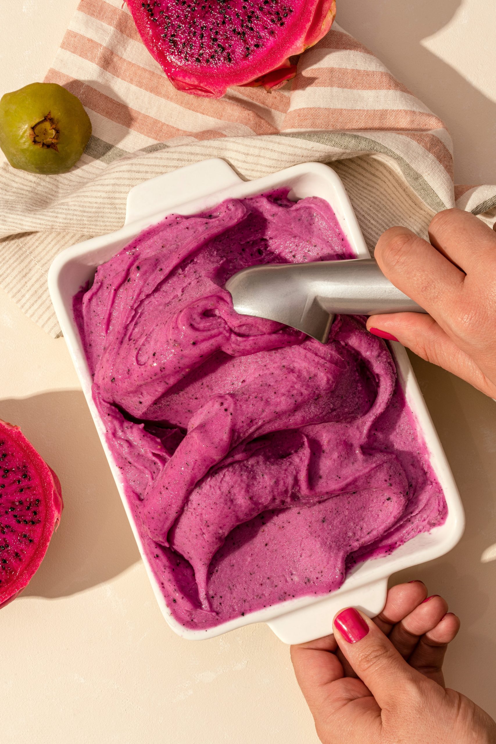 Gelato e Granitas de Pitaya&Cambuci retomam às vitrines da Bacio di Latte