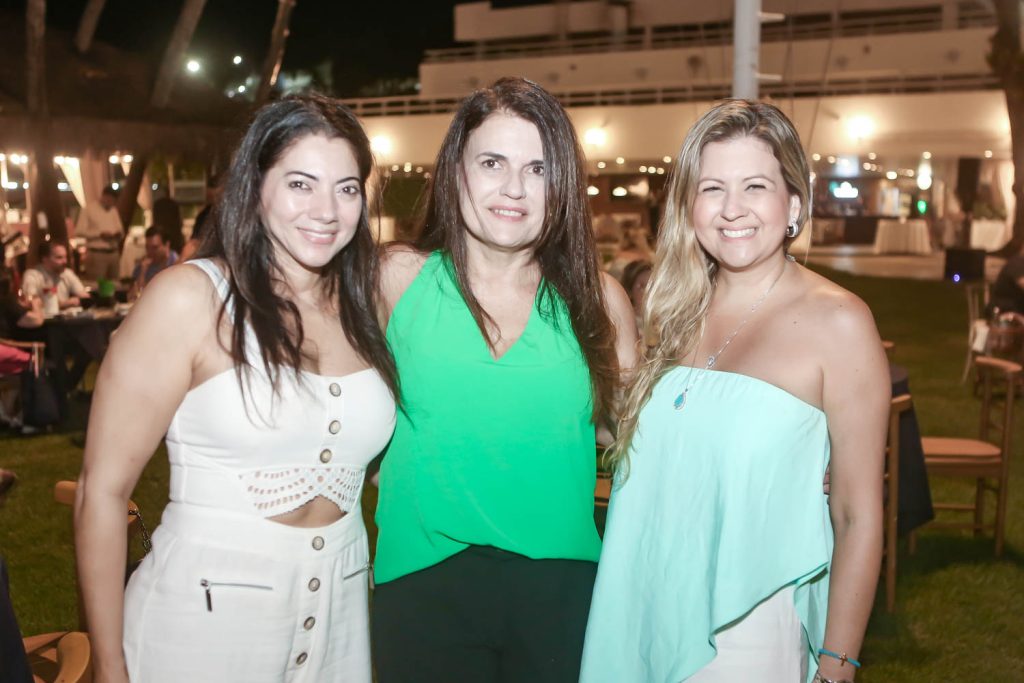 Uzelir Castelo Branco, Adriana Pinheiro E Fernanda Franco (2)