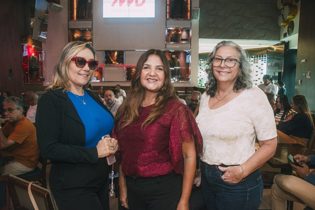 Verbenia Vasconcelos, Ana Paula Menezes E Simone Zocche