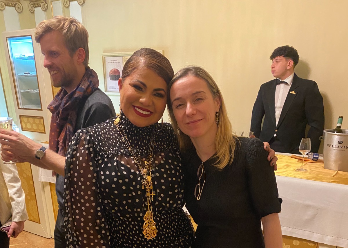 Maria Sooder prestigia ópera alemã organizada pela grife Dolce & Gabbana