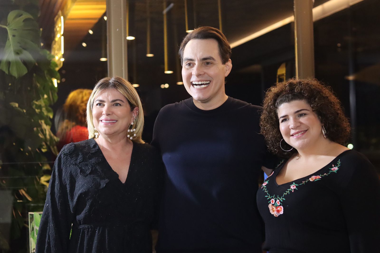 Hotel Gran Marquise é palco do lançamento da Série Especial do livro “Mesas do Ceará”