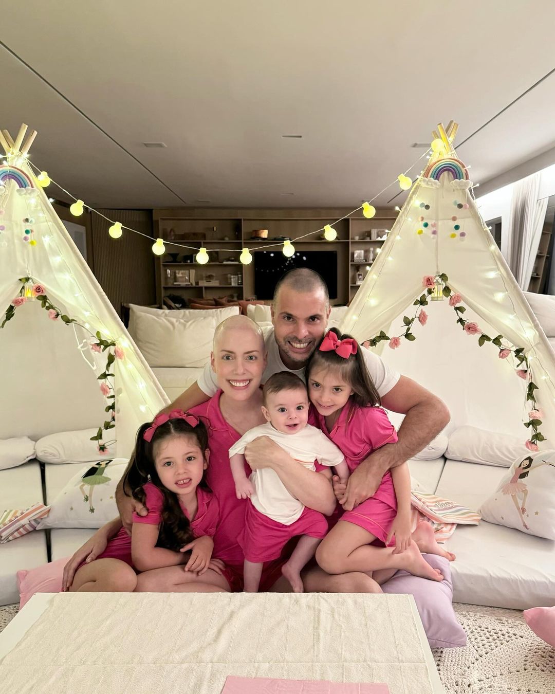 431372849 290794210492092 5298854073209091697 N