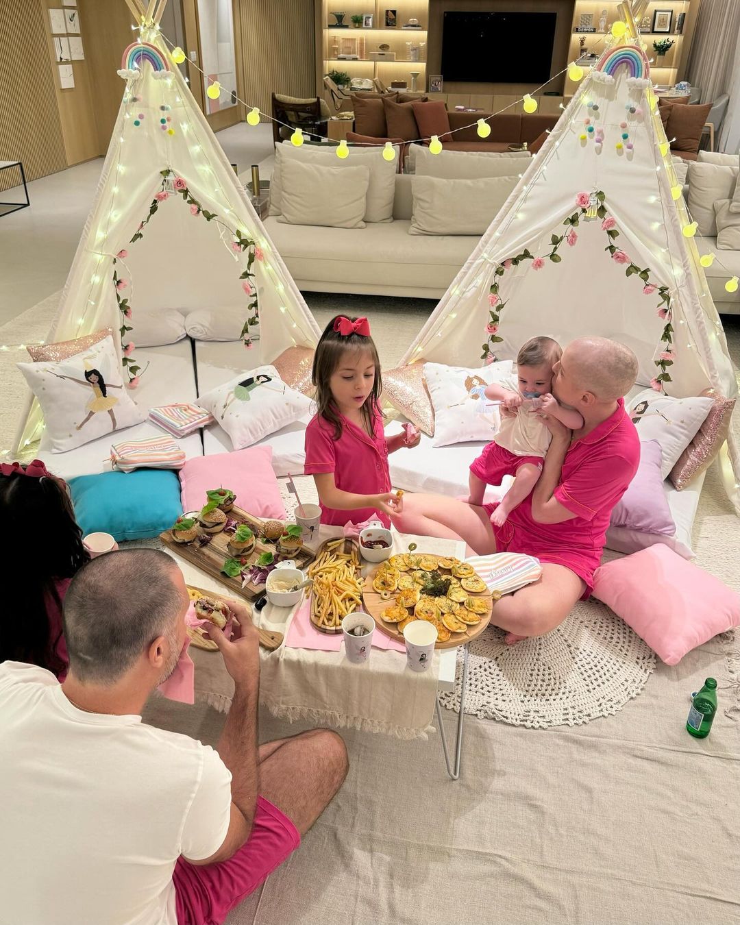 431453414 925296692395679 826511548004437225 N