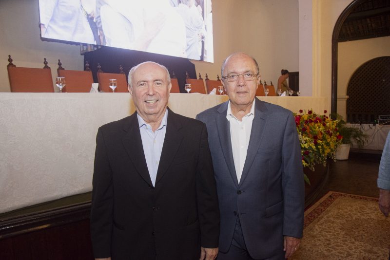 Primeiro mandato - Fernando Esteves toma posse da presidência do Ideal Clube