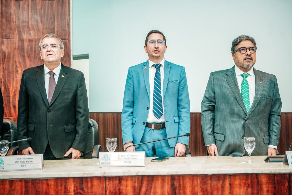 Carlos Castro, Roberto Victor E Leandro Vasquez