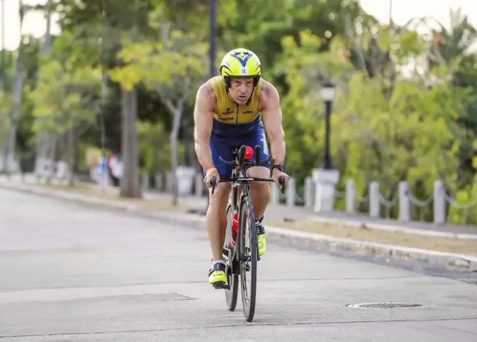 Carlos Galvão trouxe o Ironman para o Brasil e fatura R$ 30 milhões por ano