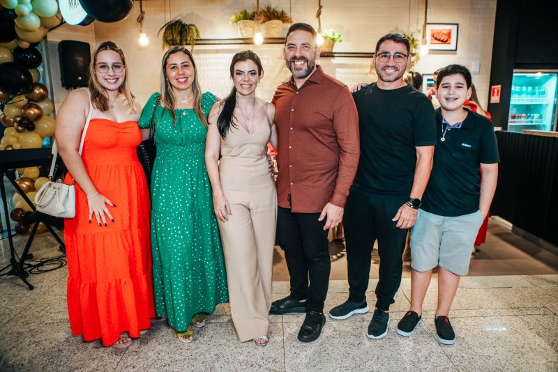 Expansão - Manuela e Nagib Acário inauguram nova unidade da Manu Pães Artesanais no Shopping RioMar Fortaleza