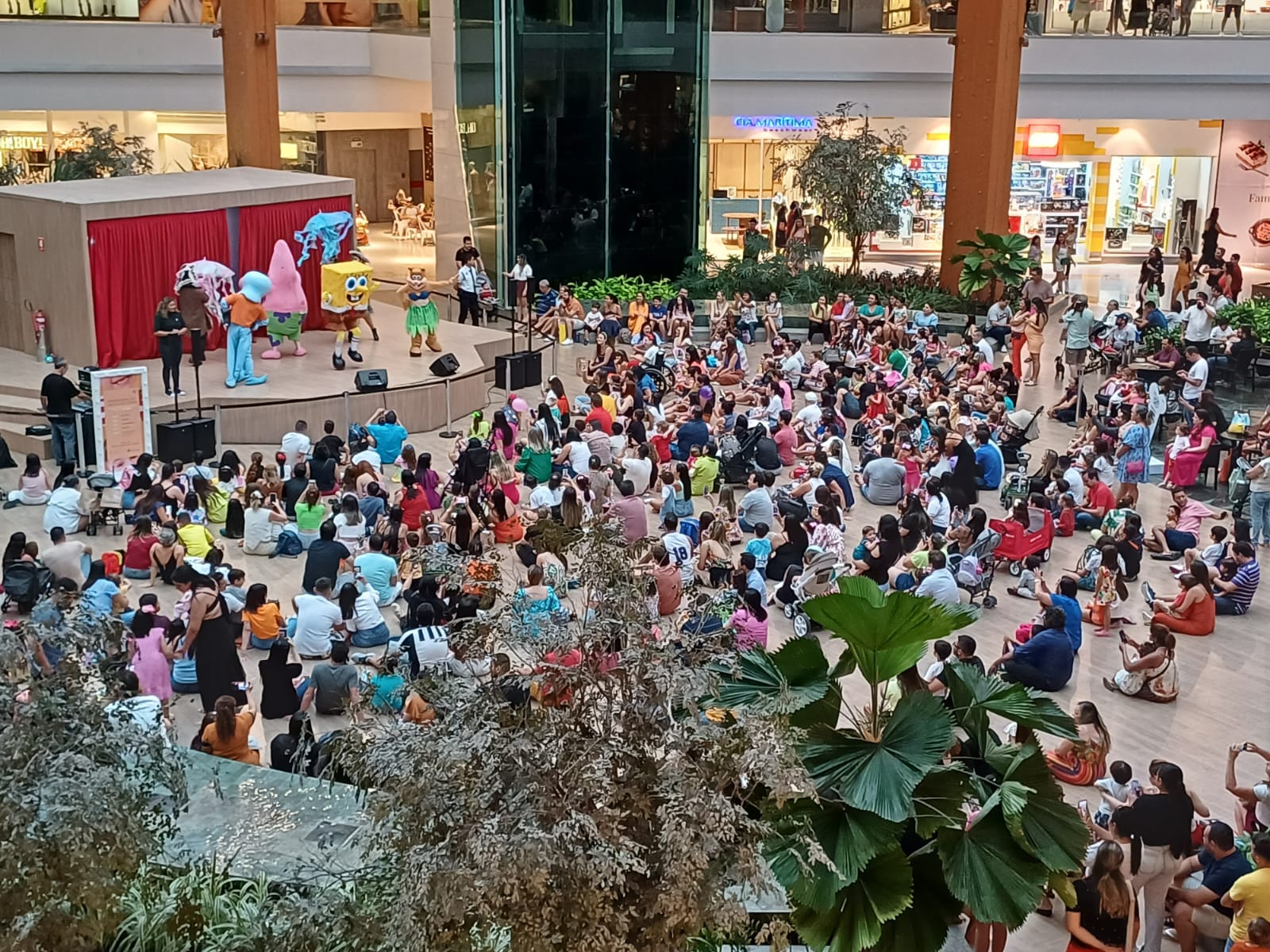 Com apresentações de Páscoa e Super Mario Bros, Clubinho do Iguatz traz programação especial até o final do mês de março