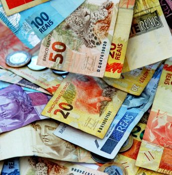 Brasil quita R$ 2,2 bilhões com organismos internacionais em 2025