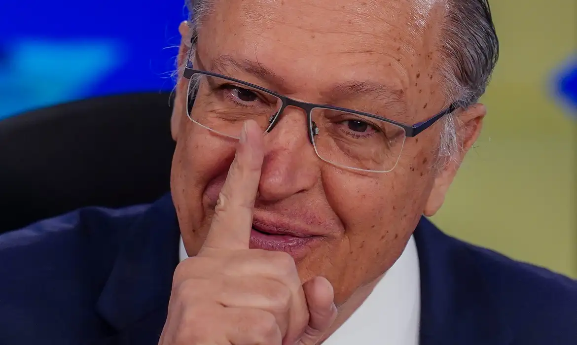 Não pode ter muito penduricalho, diz Alckmin sobre reforma tributária