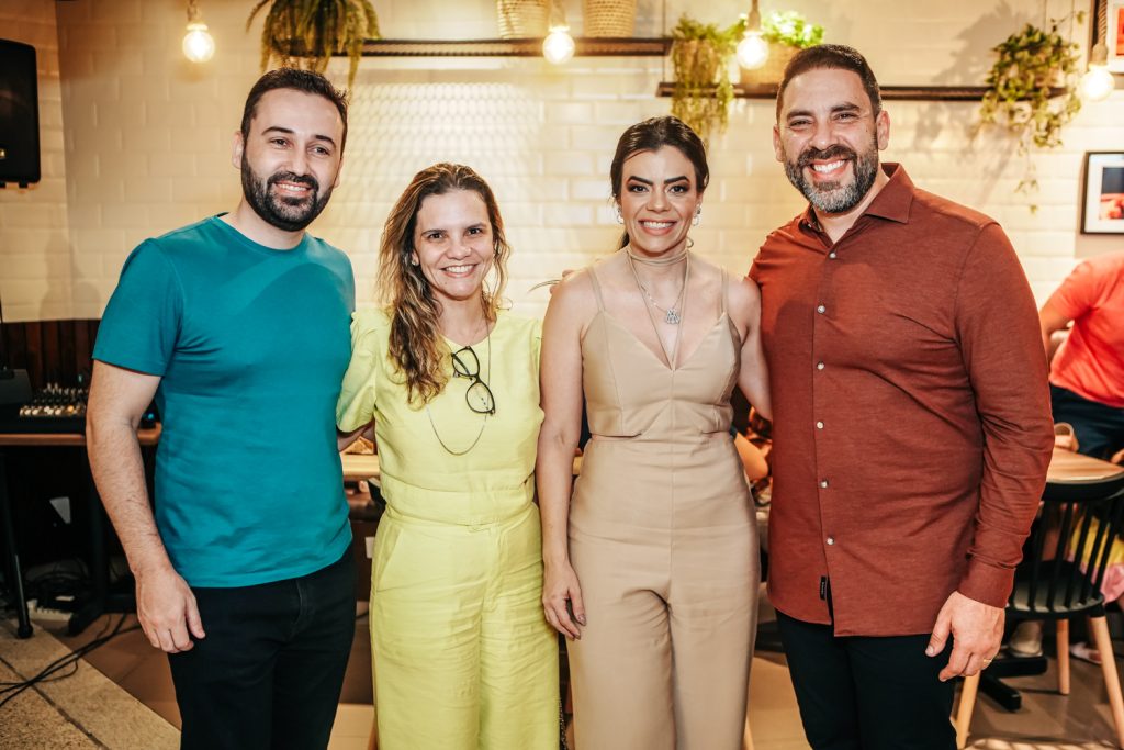 Hedio Silveira, Rafaella Nobrega, Manu E Nagib Acario