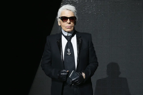 Apartamento futurista do estilista Karl Lagerfeld em Paris vai à leilão