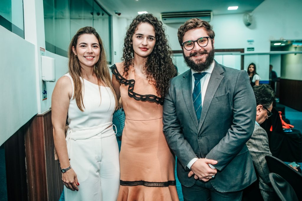 Juliana Queiroz, Jamile Rodrigues E Joatan Rios
