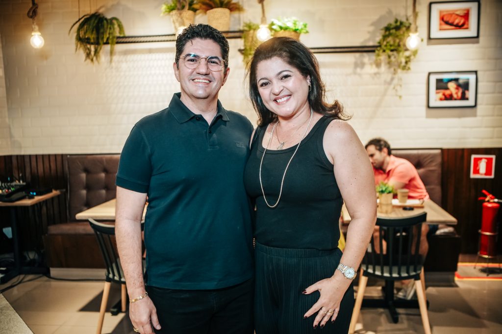 Julio E Renata Ponte