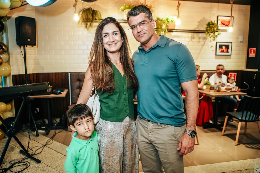 Lorenzo, Clarissa E Rafael Campos