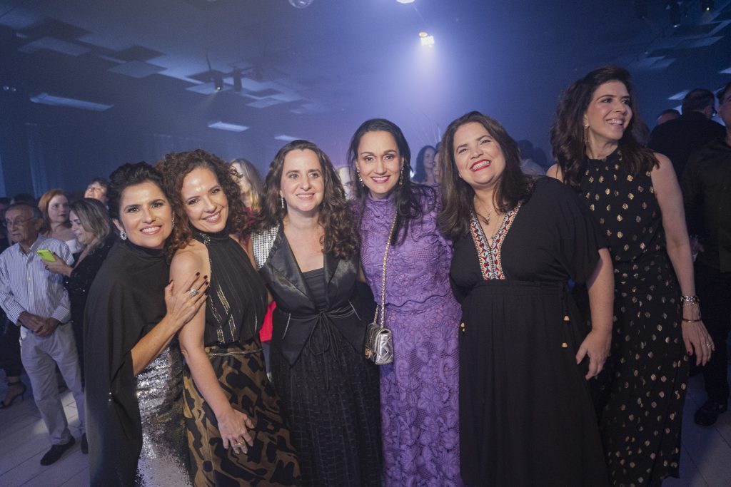 Micheline Albuquerque, Camila Cavalcante, Fernanda Barroso, Carmen Pompeu E Luciana Mota