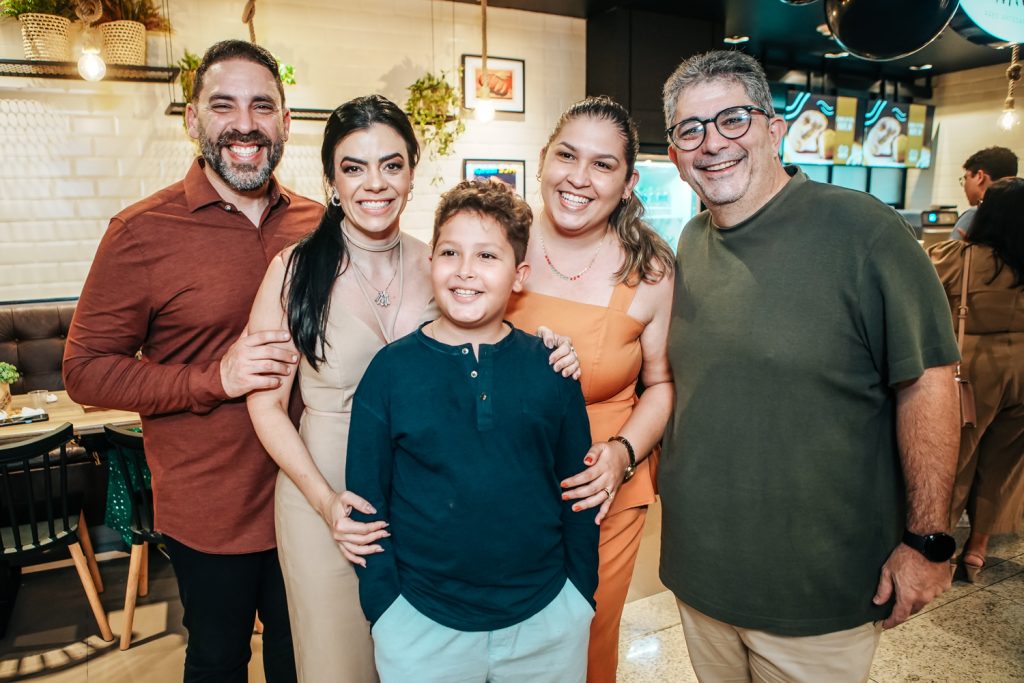 Nagib E Manu Acario, Guilherme, Primula E Sammyr Holanda