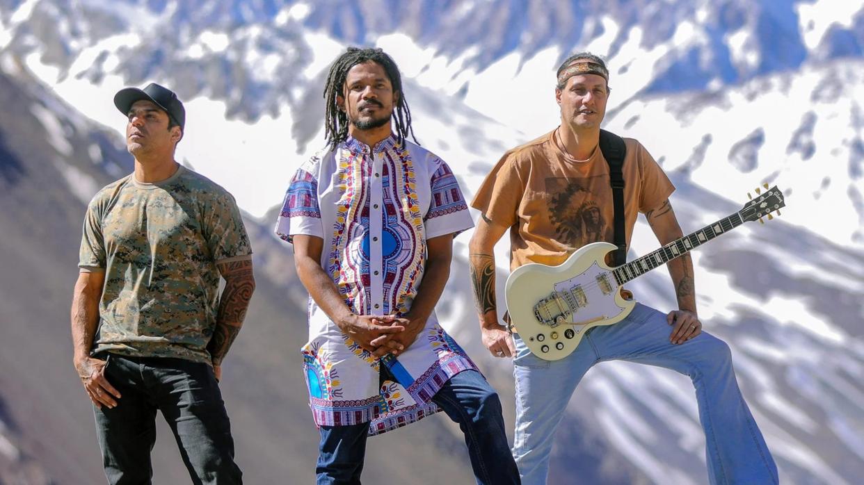 Natiruts desembarca em Fortaleza com sua turnê de despedida ‘Leve Com Você’