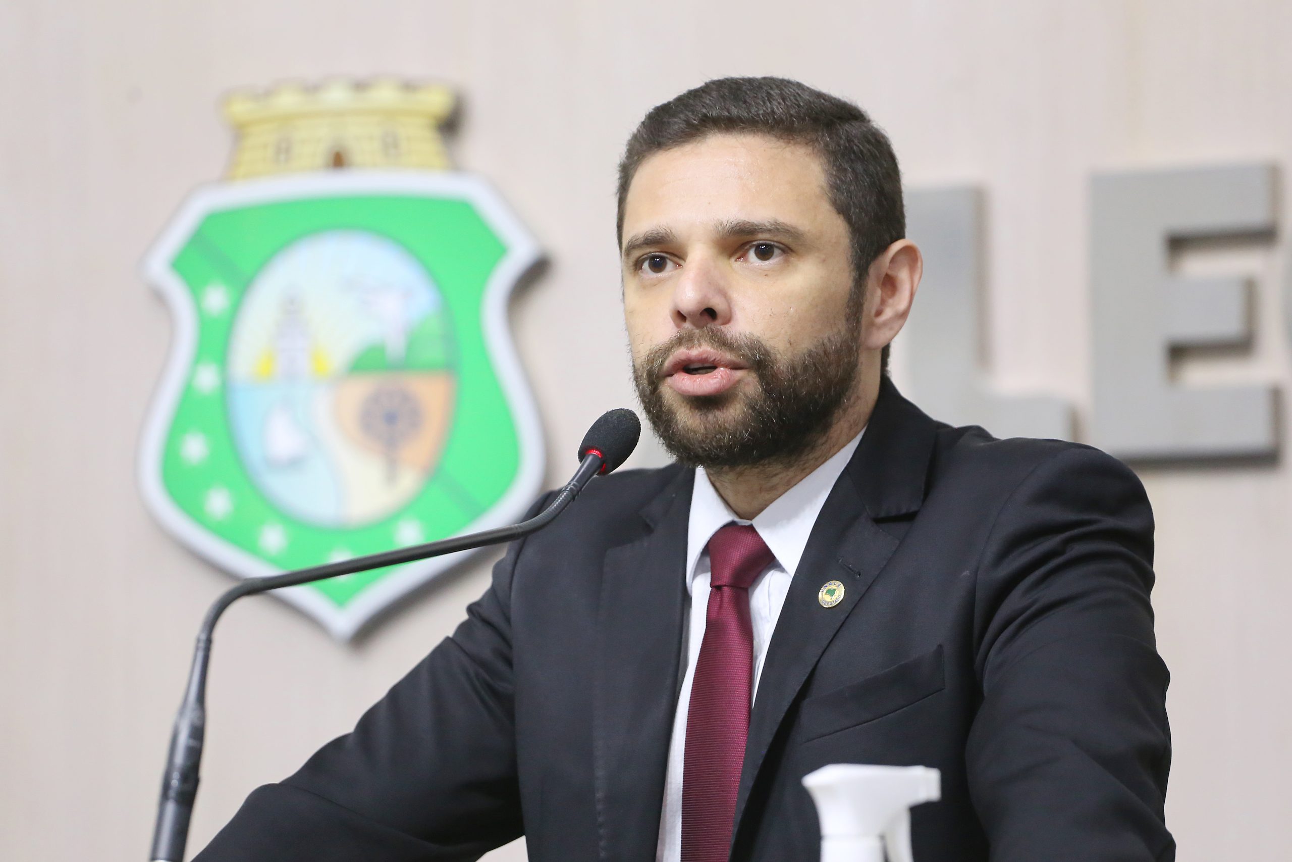 Júlio César Filho anuncia apoio a reeleição de Roberto Pessoa em Maracanaú