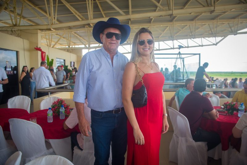 CORRIDA E LEILÃO - Rafael Leal reúne amantes do turfe e convidados especiais na 17ª edição do GP Haras Primavera
