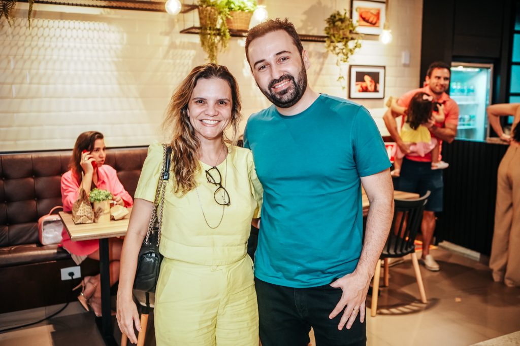 Rafaella Nobrega E Hedio Silveira