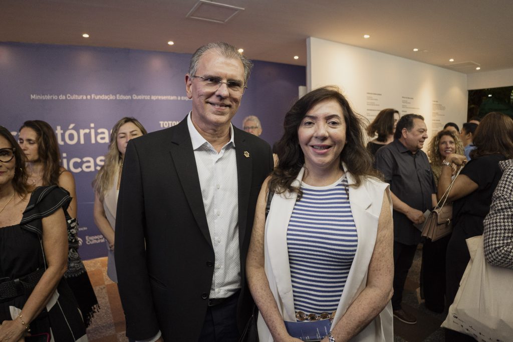 Randal E Gina Pompeu