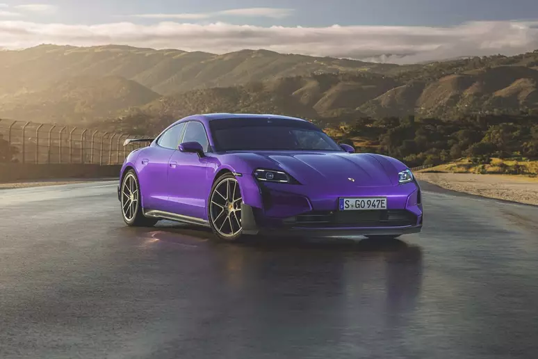 Porsche Taycan Turbo GT é revelado. Veja como ele ficou