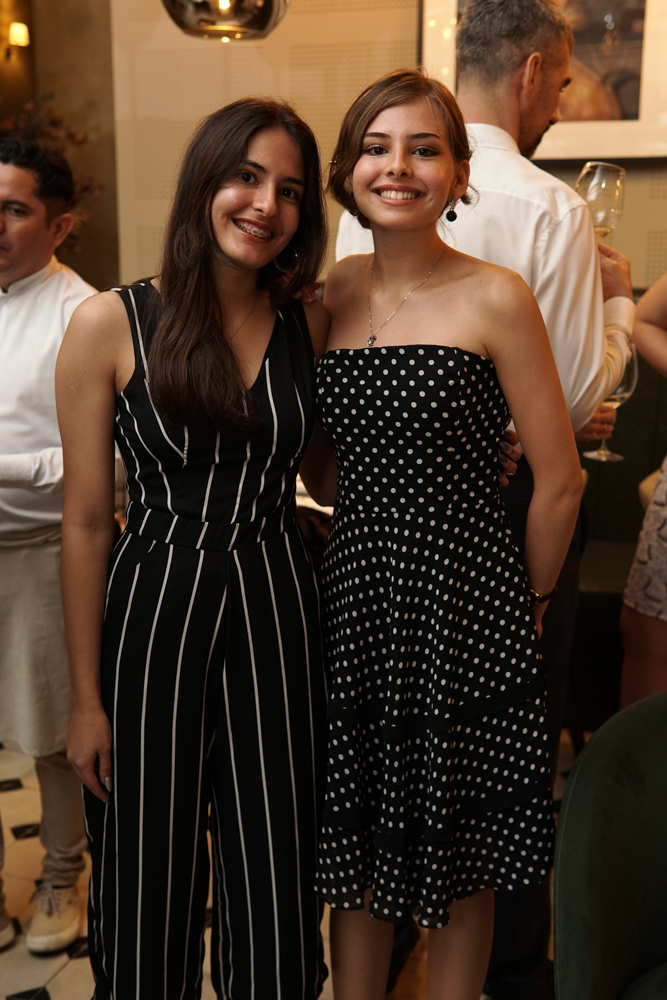 Sandra E Simona De Cristofaro