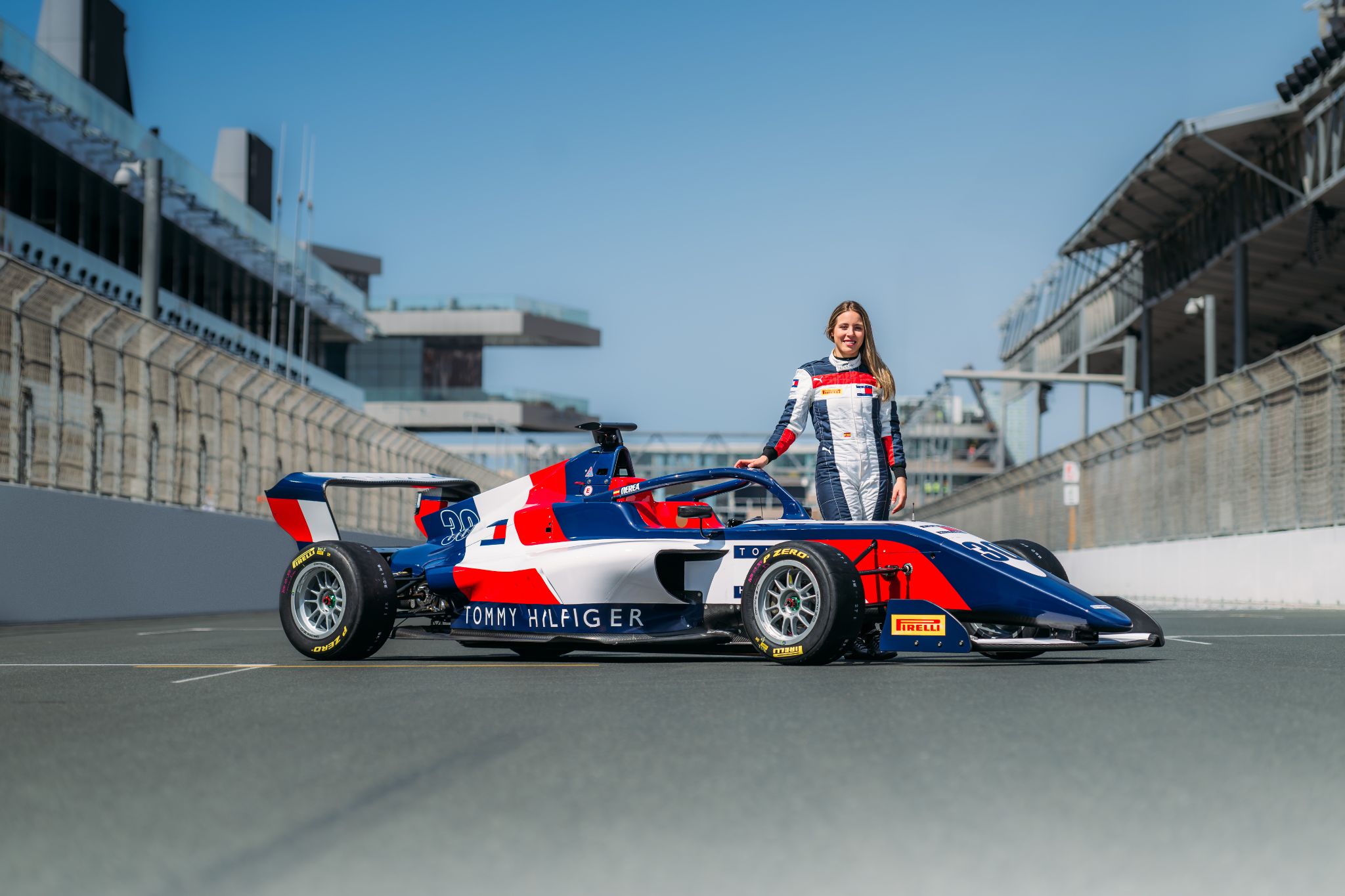 Tommy Hilfiger anuncia parceria histórica com a F1 Academy