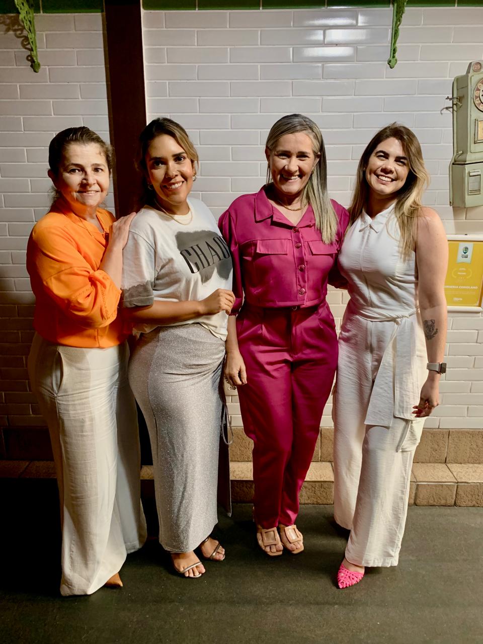 Diretora do Grupo Atitude Serviços, Lais Soares realiza almoço especial com clientes em comemoração ao Dia da Mulher