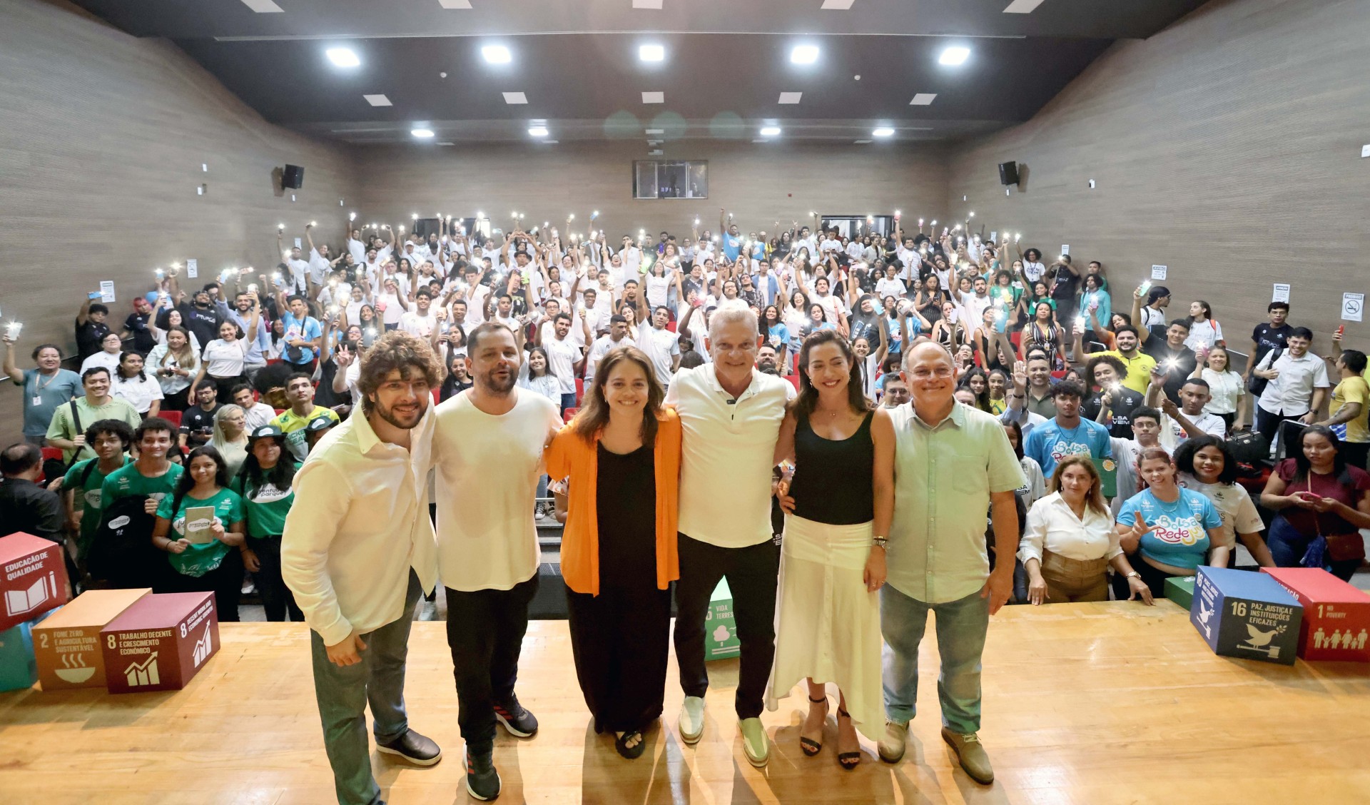 Sarto investe mais de R$ 20 milhões em 5 mil bolsas para jovens e atletas de Fortaleza em 2024