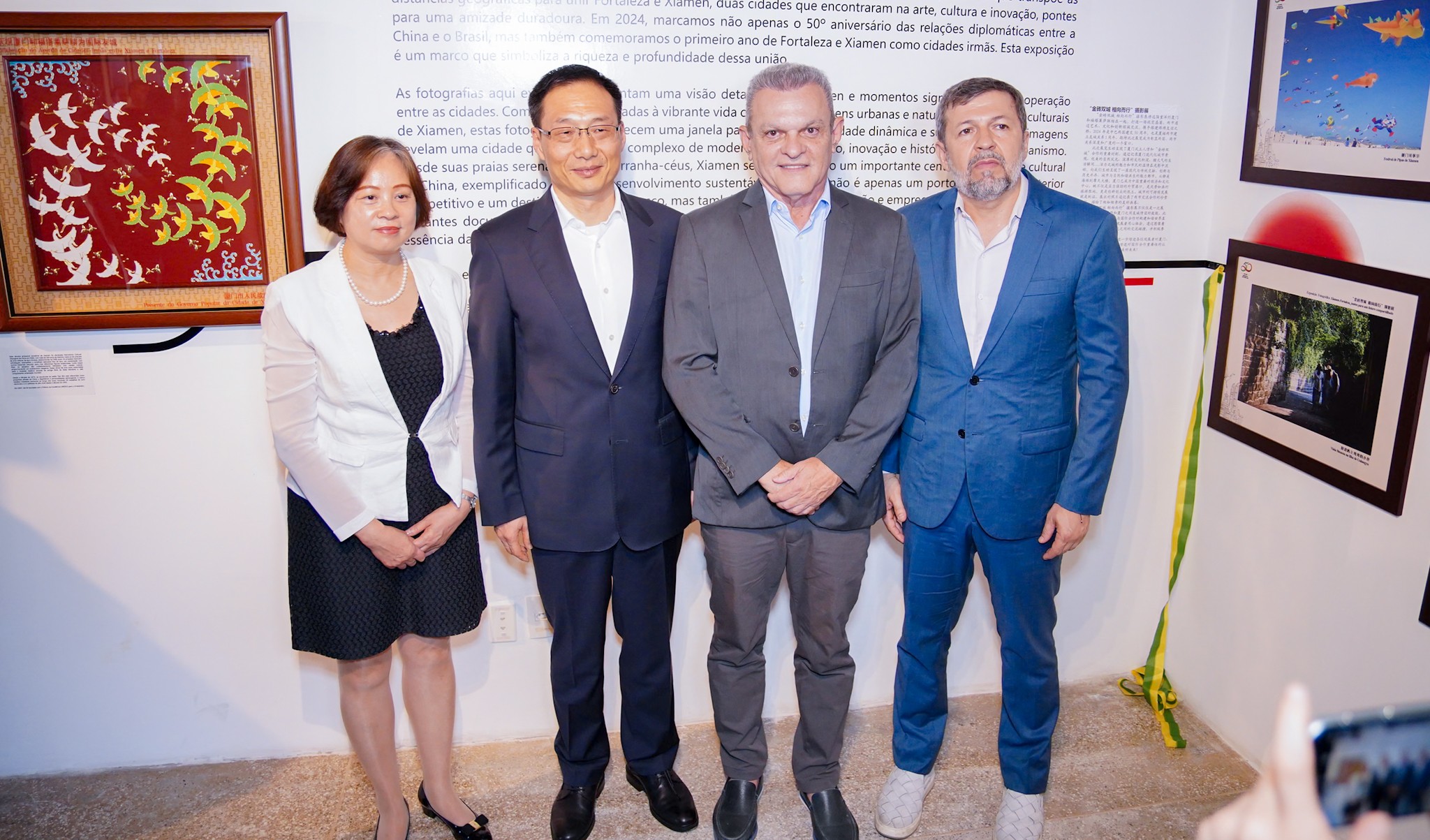 Sarto participa de abertura da exposição que celebra diplomacia entre Fortaleza e Xiamen
